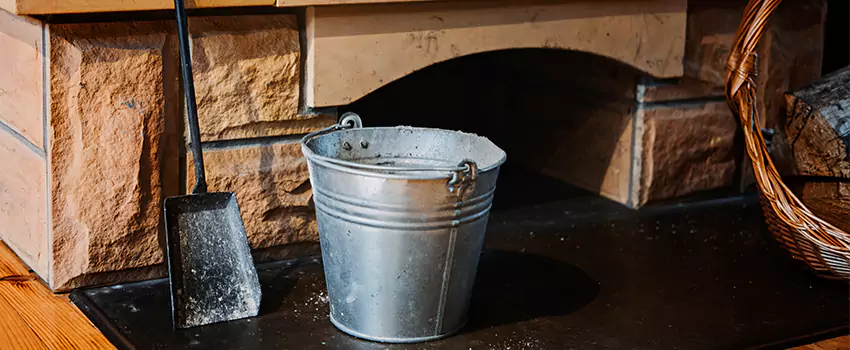 Clean The Fireplace Mantle And Hearth in Sunnyvale, California